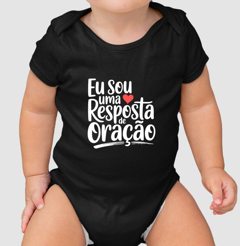 Eu sou uma resposta de oração - Ilustrada (body bebê)