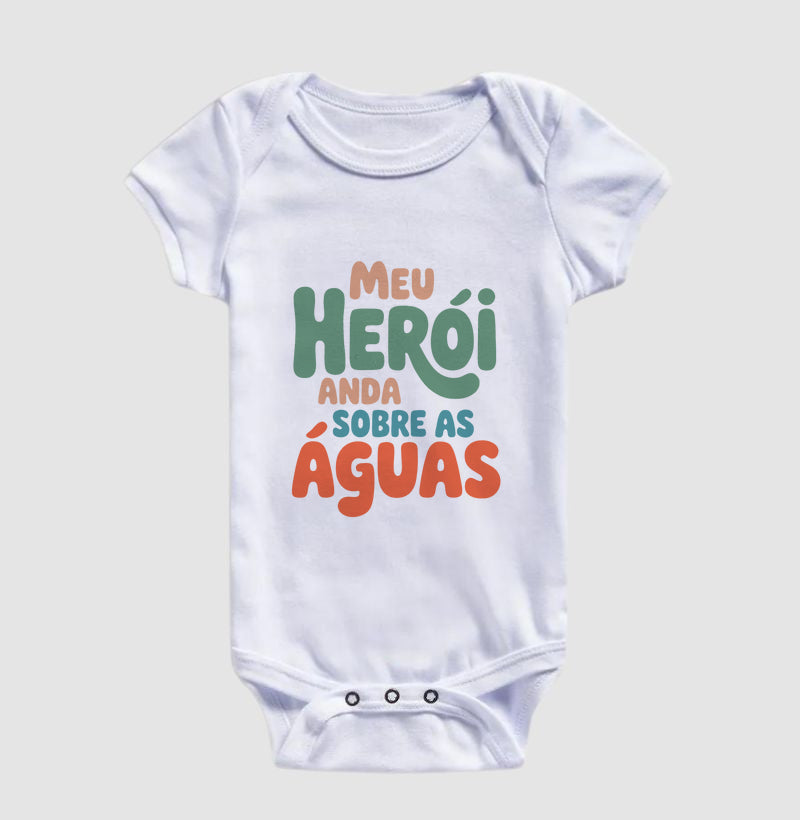 Meu herói anda sobre as águas