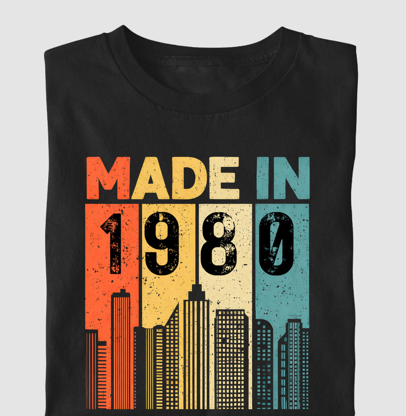 Camiseta Personalizada Made In com Ano de Nascimento